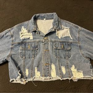 Women’s crop jean jacket🩵
